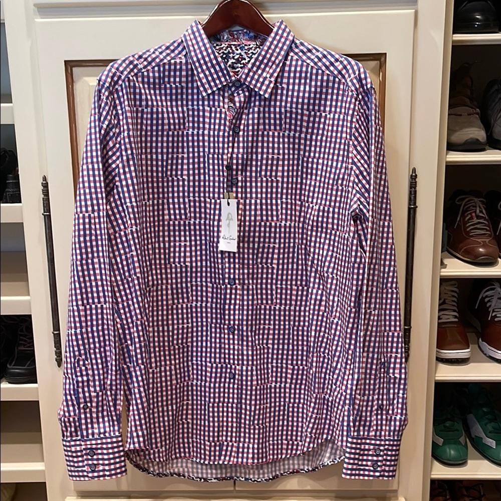 NWT Robert Graham Shirt
